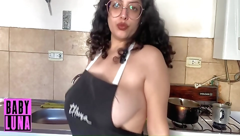 Solo female cooking video showing off her tits and pussy