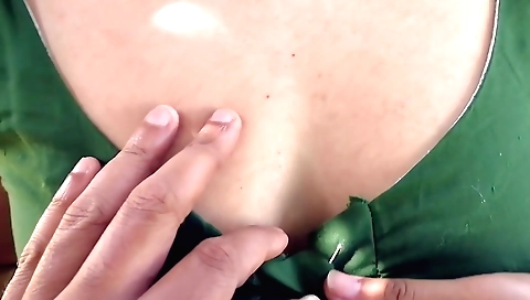 Indian girl wants to make big impression on the guy