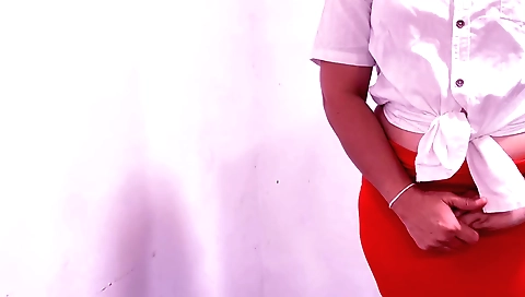 Indian slut with round ass getting her pussy fucked