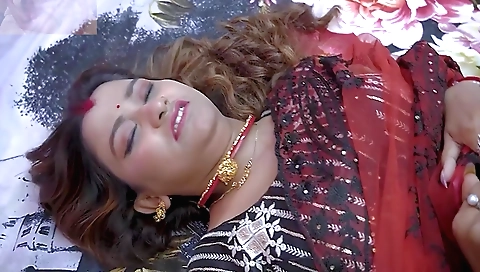 Hot big boobed milf with round ass will suck a big dick