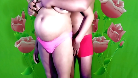 hot brunette with a sexy outfit and she is fucking