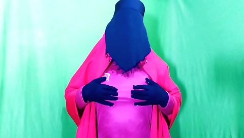 Indian slut with a big cock in her mouth and pussy