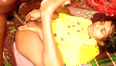 Amateur brunette hairy girl fucked in cowgirl position