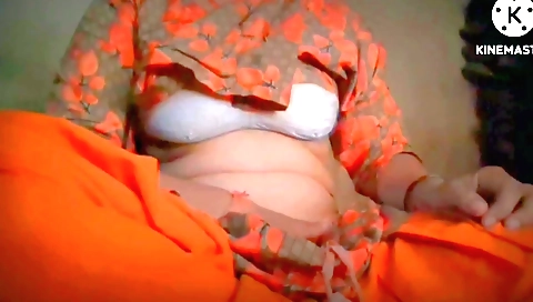 Indian chick gets naked and takes hot cock inside her ass