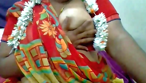 Indian amateur showing her tight nipples while wearing a blouse