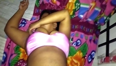 Brunette 18+ video with her girlfriend and her bestie