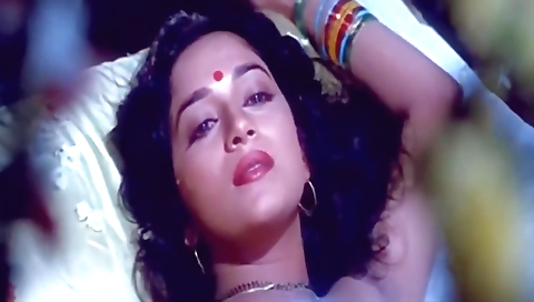 Busty brunette with a great body and a great smile