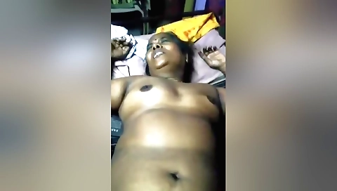 Chubby indian mature milf got fingered in POV video