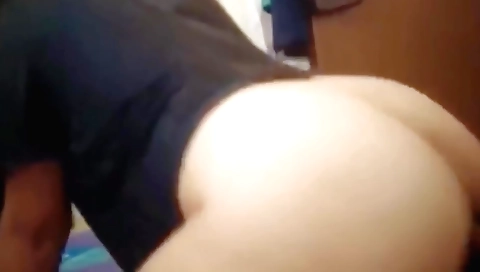 Amateur brunette with a great ass and a great pussy