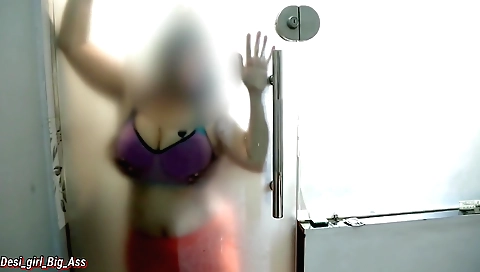 Indian babe with big ass and big boobs fucked a neighbor