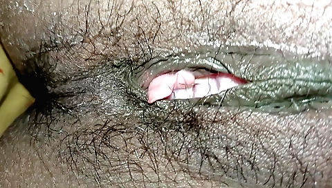 Hot amateur babe bhabhi ki garm chut with a sexy body