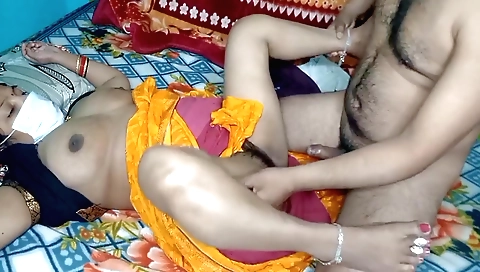 Hot brunette girl with a big natural pussy and a deepthroat