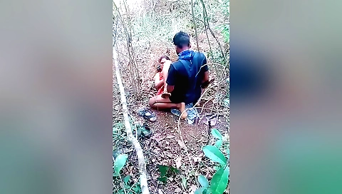 Desi Village Randi Bhabhis Outdoor Fucking With Lover 2