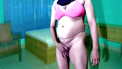 Amateur blonde with big tits and long hair is doing it