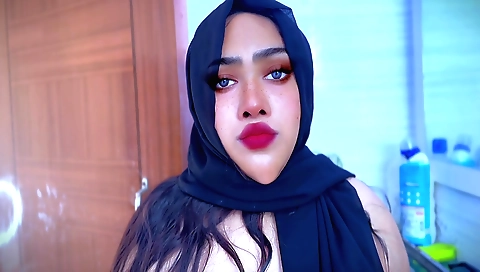 Indian hot teen 18+ enjoys the shower and her boyfriend 06