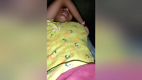 Hairy girl with hairy cunt enjoys pussy licking on camera