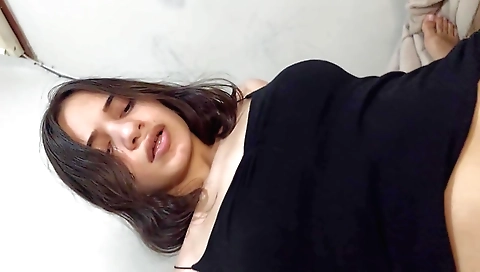 Brunette girl fucked hard by the owner in hd porn video