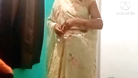 Indian step sister fucks a guy in her homemade video