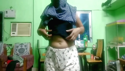 Busty indian chick fucked and fucked in a solo sex