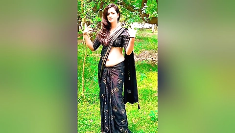 Stepbrother's big dick fills her wet cunt in solo porn