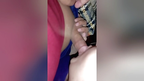 Amateur wife gets cum inside her morning and gets wet