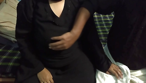 Indian hottie gets naked and plays with her big tits