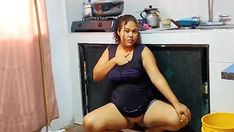 Stepfather cleans the kitchen for his stepdaughter