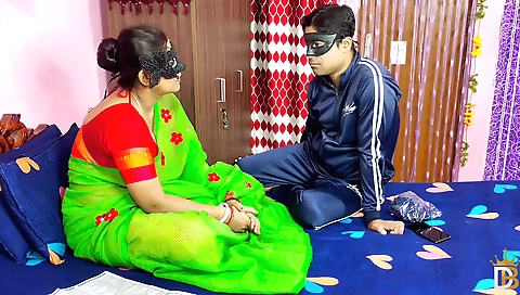 Amateurs brunette stepmom teaches her stepson how to fuck