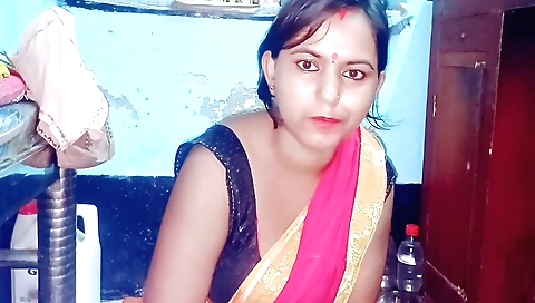 Curvy brunette babe does a solo porn movie with men