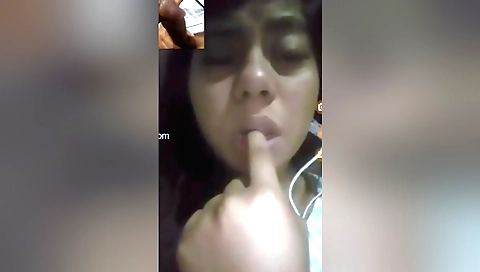 Today Exclusive- Cute Desi Girl Showing Her Boobs On Video Call