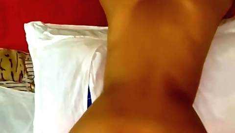 र्ल्फ्रेन्डको बर्थडे िफ्ट Unwrapping The Birthday Gift