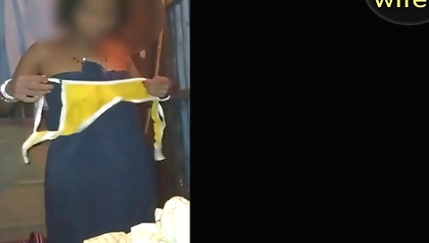 Desi Aunty Ke Dress Changing Sexy Boobs And Nipples And Pussy