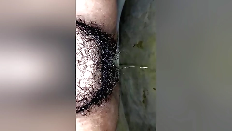 amateur hairy fetish with my pussy getting dripping