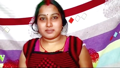 Big-assed brunette girl gives a blowjob to her stepbrother