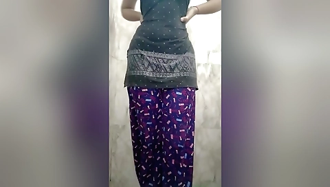 Desi chudayi hairy indian solo female web cam porn movie